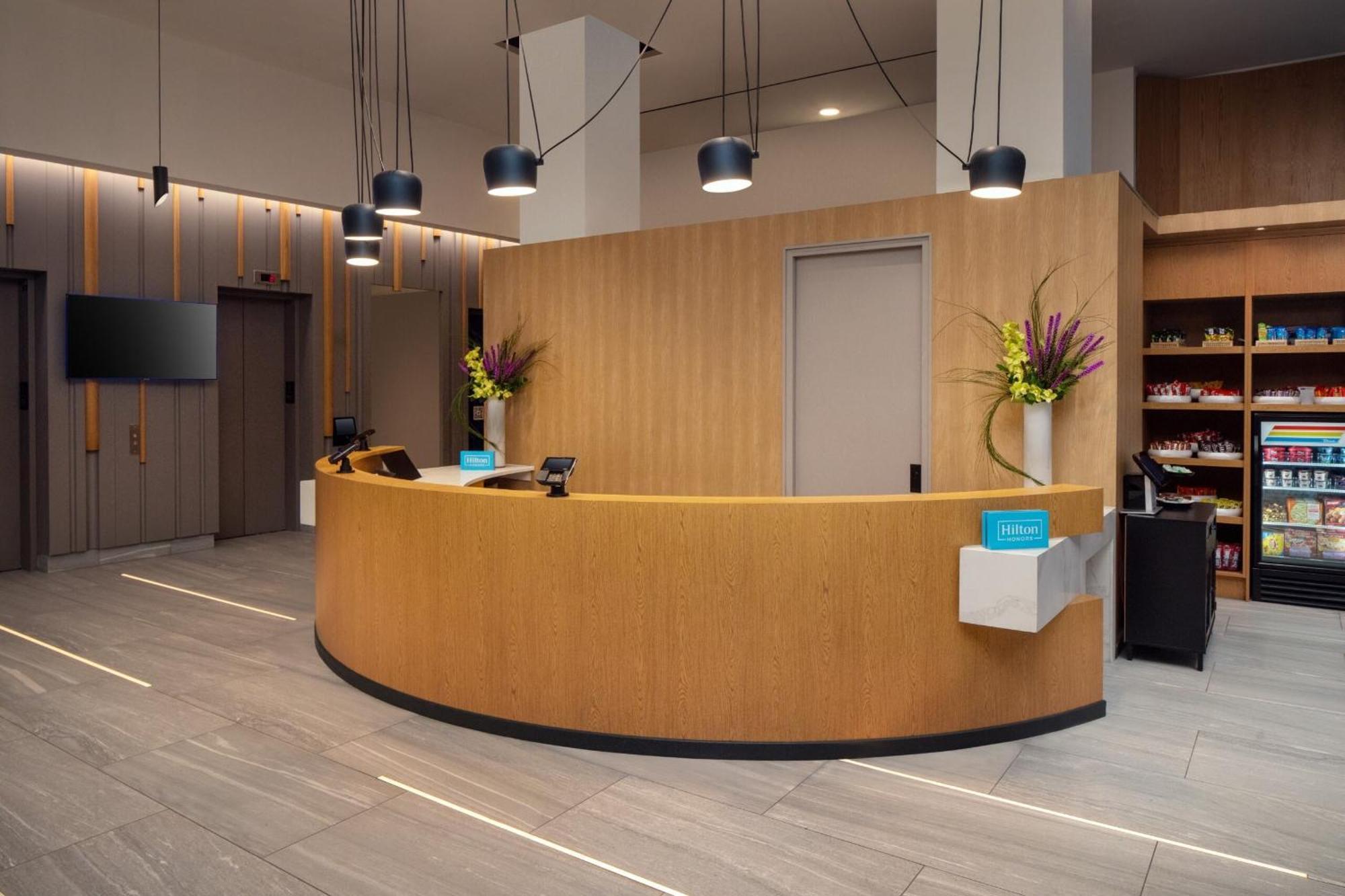 Home2 Suites By Hilton New York Times Square 外观 照片