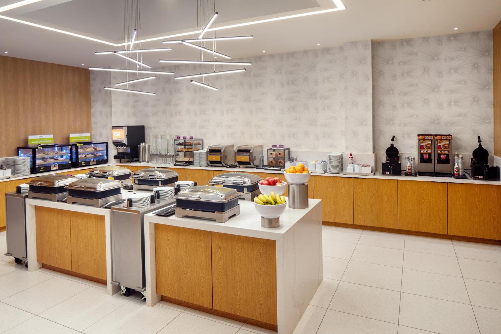 Home2 Suites By Hilton New York Times Square 外观 照片